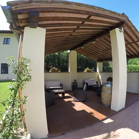 Casale La Fata -tipico Toscano Immerso Nelle Colline Tra Lucca E Versilia, 6 Indipendenti * Камайоре