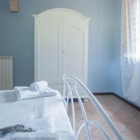 Casale La Fata -tipico Toscano Immerso Nelle Colline Tra Lucca E Versilia, 6 Indipendenti