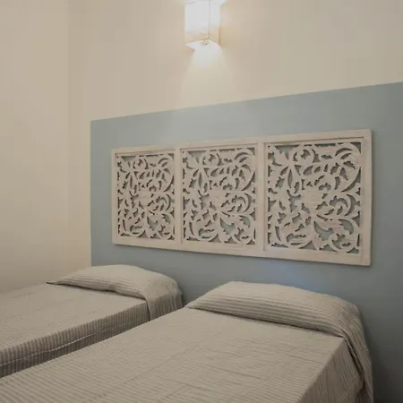Casale La Fata -tipico Toscano Immerso Nelle Colline Tra Lucca E Versilia, 6 Indipendenti 4*